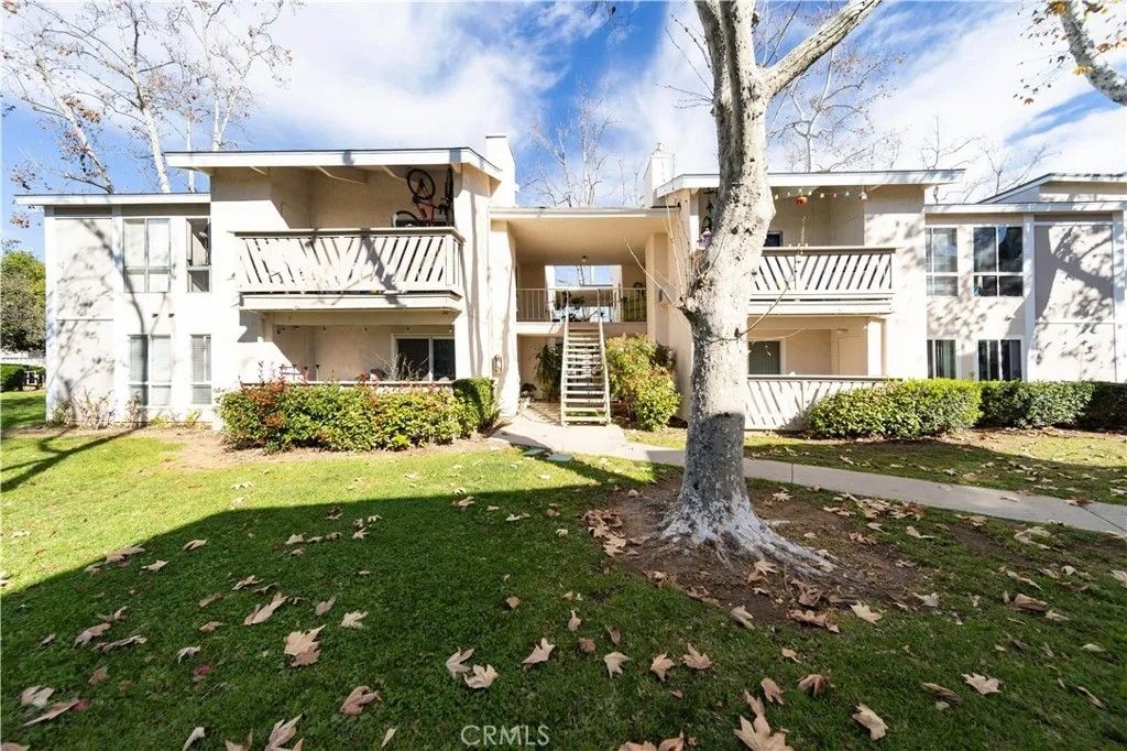 Photo of 529 Sandalwood, Escondido, CA 92027 (MLS # SW26024171)