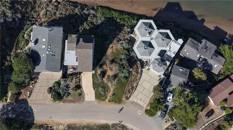 1107 Pasadena