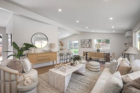 Photo of 5162 Limerick Ave, San Diego, CA 92117 (MLS # 250042349)