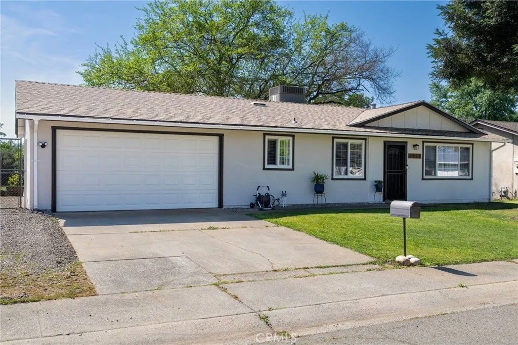 Photo of 2575 Forestview Drive, Oroville, CA 95966 (MLS # OR26061806)