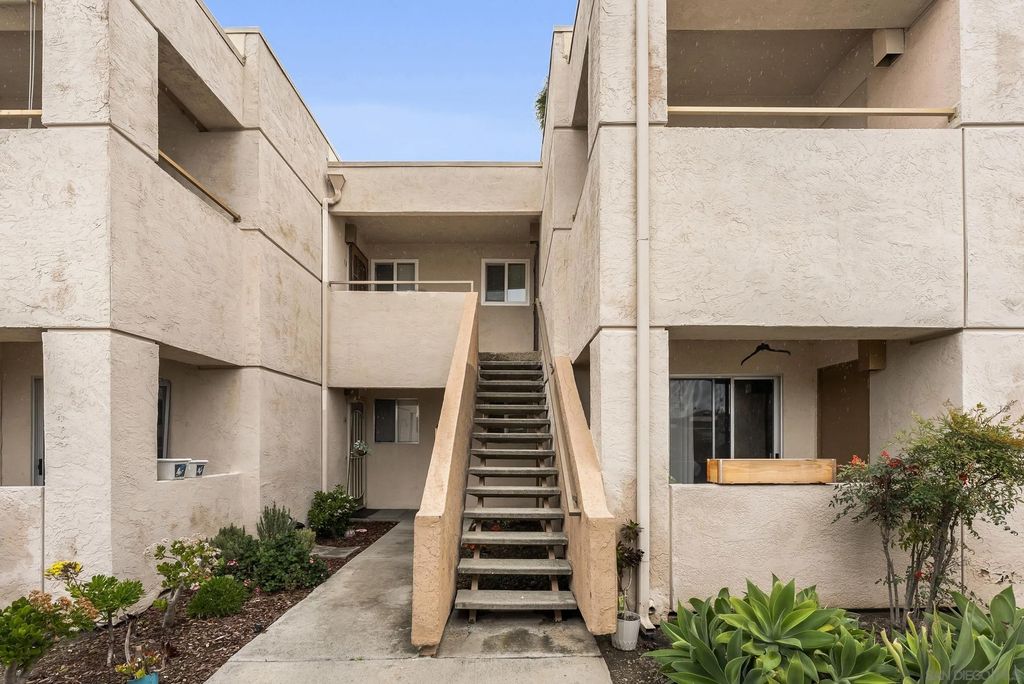 Photo of 830 Broadway #15, El Cajon, CA 92021 (MLS # 260004196)