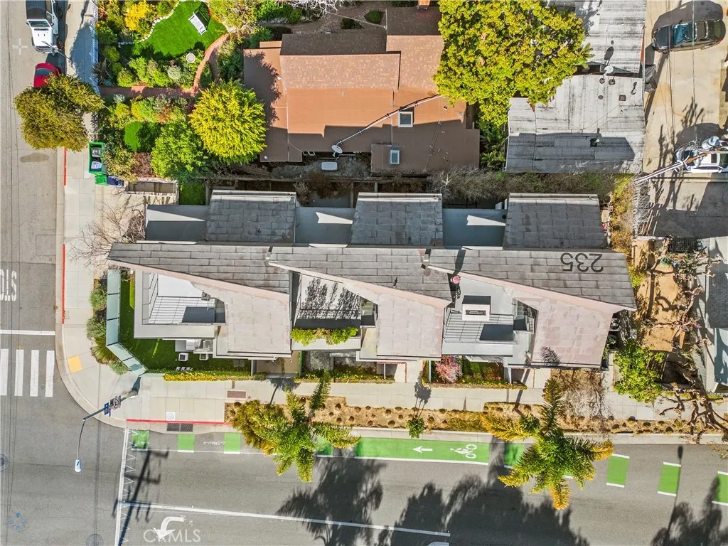 235 Ocean Park Boulevard 2
