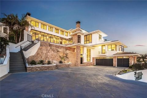 Photo of 1076 Skyline Drive, Laguna Beach, CA 92651 (MLS # OC26004798)