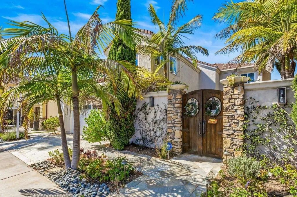 Photo of 40 Spinnaker Way, Coronado, CA 92118 (MLS # NDP2602198)