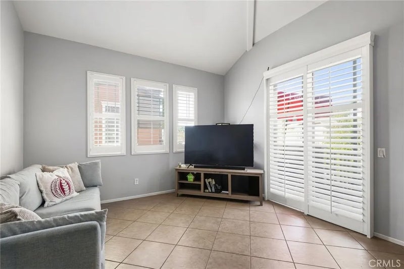 3960 Polk St Unit F
