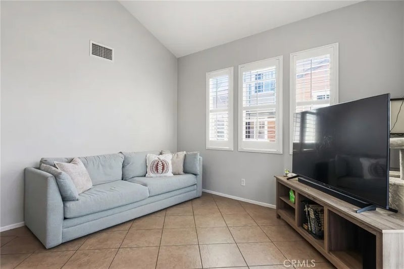 3960 Polk St Unit F