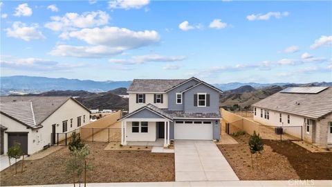 Photo of 28908 Saddle Circle, Castaic, CA 91384 (MLS # SR26045444)