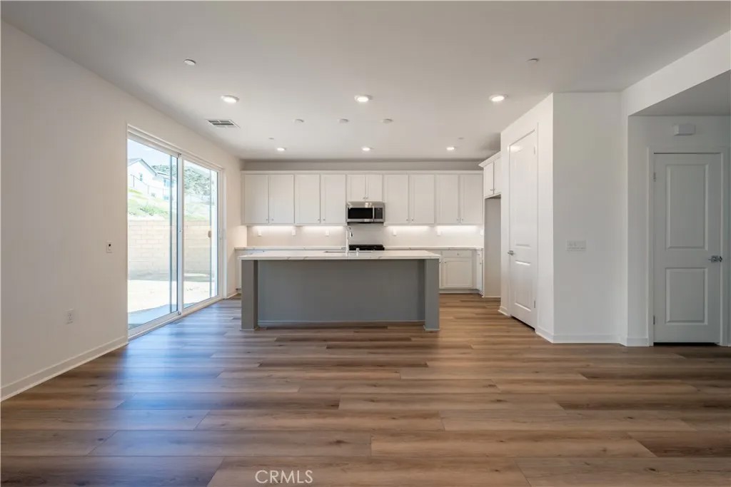 28823 Appaloosa Place