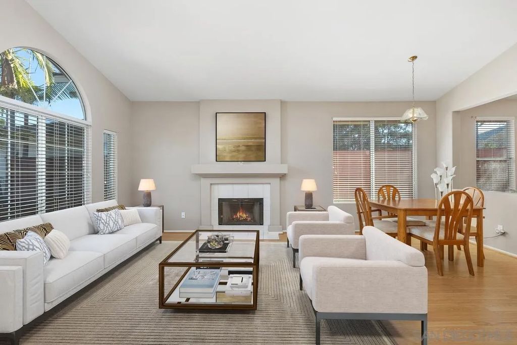 Photo of 1027 Honeysuckle Dr, San Marcos, CA 92078 (MLS # 260002976)