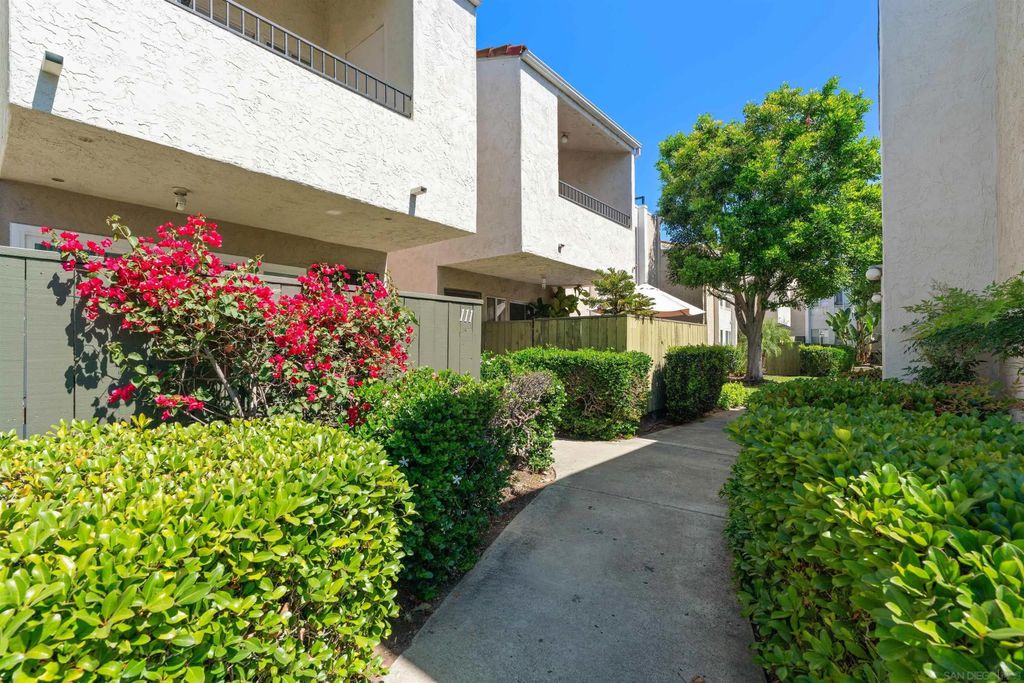 Photo of 3583 Ruffin Rd #210, San Diego, CA 92123 (MLS # 260007193)