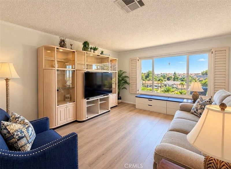 197 Summit View
