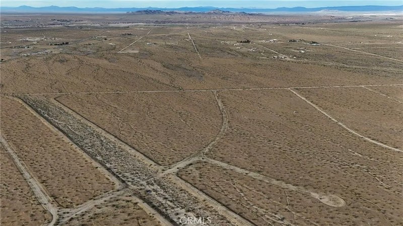 715 Corral