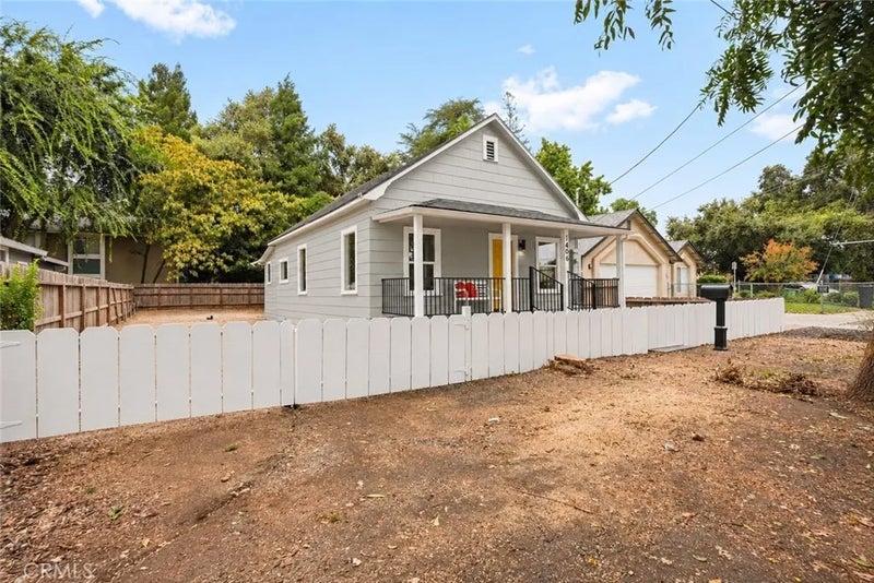1406 W 7th