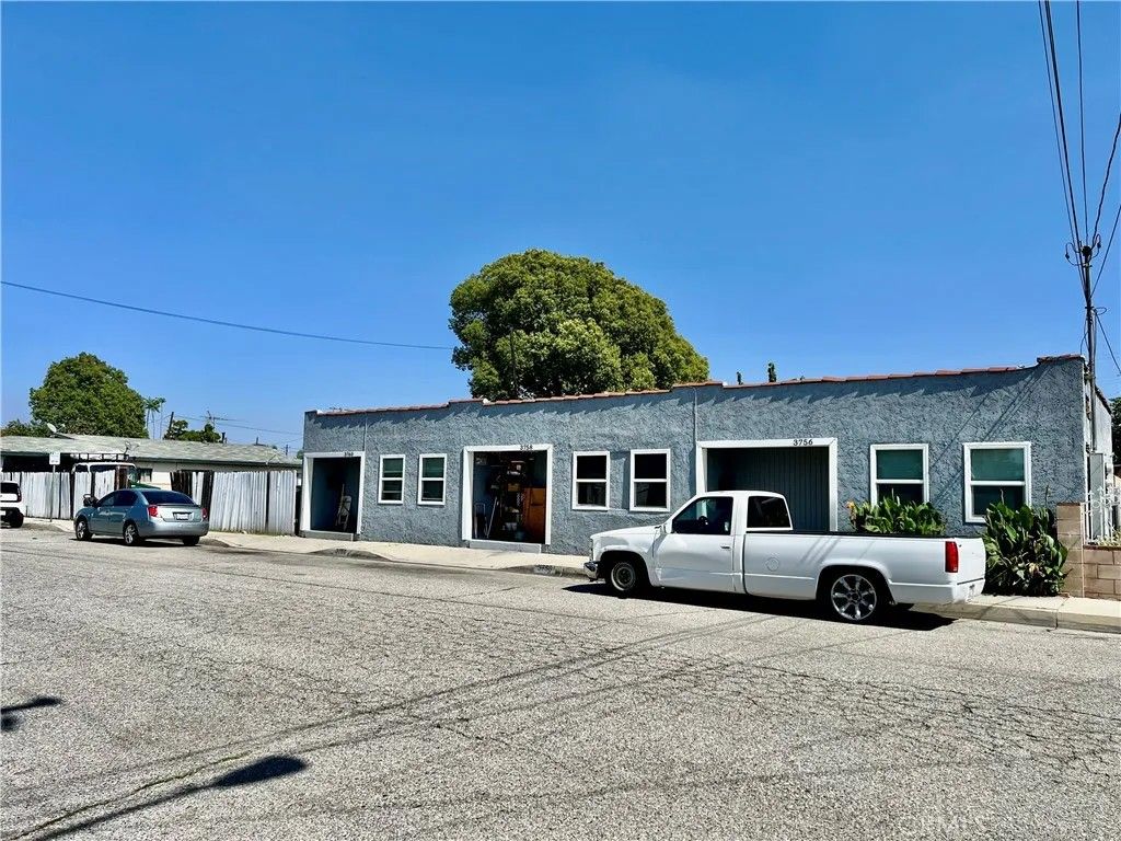 Photo of 3757 Holly Street, Baldwin Park, CA 91706 (MLS # AR26091069)