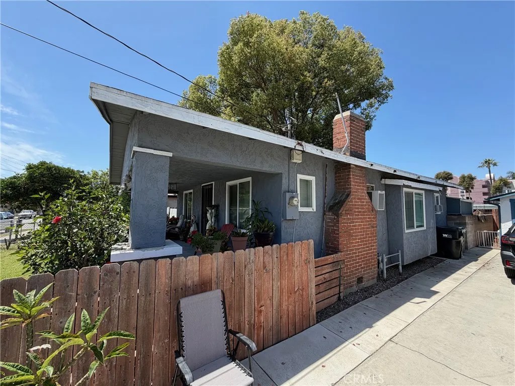 3757 Holly Street