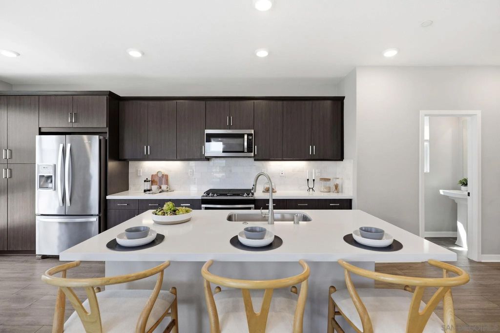Photo of 2960 Via Alta PL, San Diego, CA 92108 (MLS # 260010953)