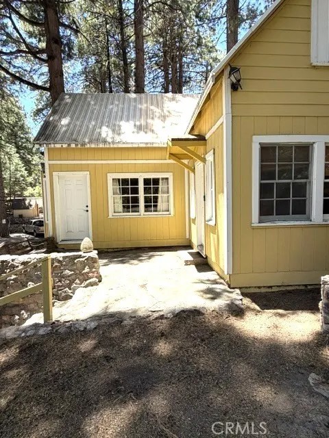 31858 Hollow Way