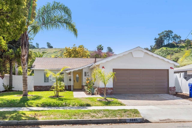 3245 Carolyn, Oceanside