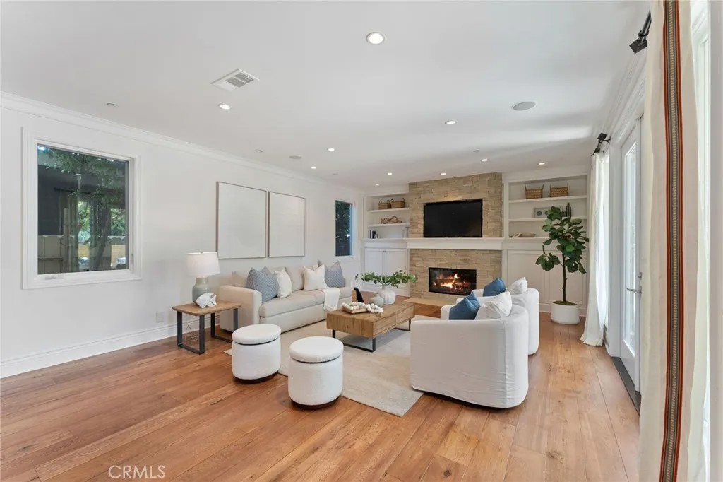 3201 4th Avenue Avenue