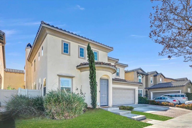 1334 Pyramid Peak St