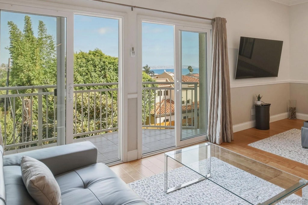 Photo of 5366 La Jolla BLVD #305C, La Jolla, CA 92037 (MLS # 260022457)