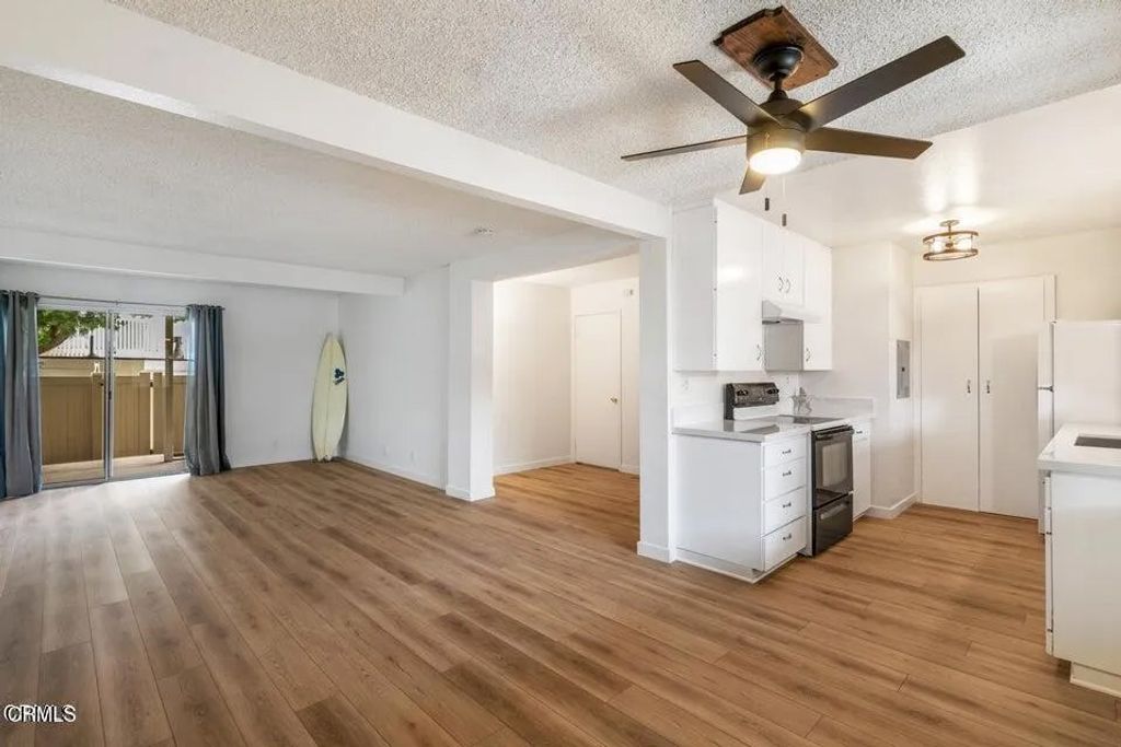 Photo of 233 S Ventura Road #124, Port Hueneme, CA 93041 (MLS # V1-35359)