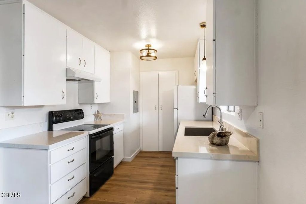 Photo of 233 S Ventura Road #124, Port Hueneme, CA 93041 (MLS # V1-35359)