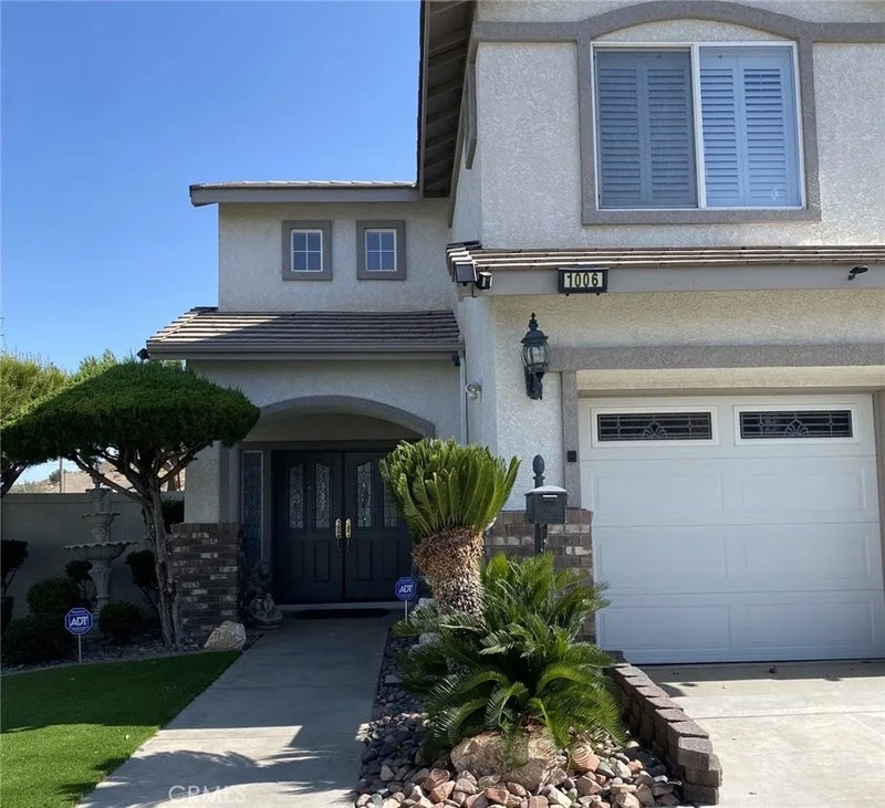 1006 Cactus Drive