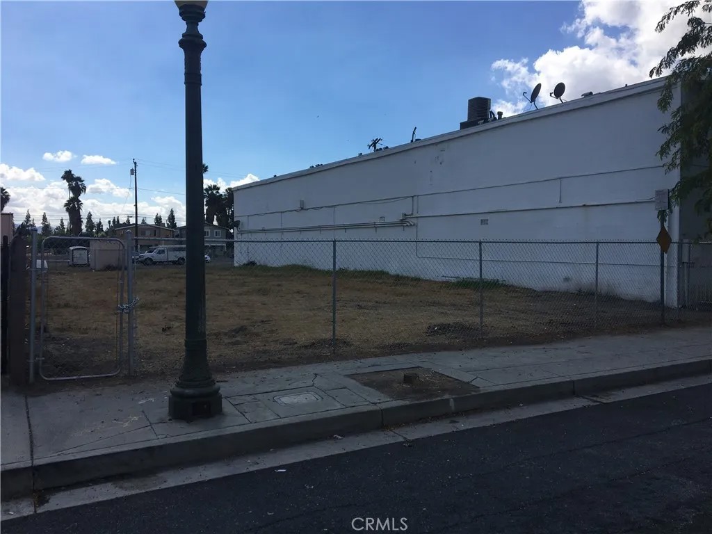 763 W 6th