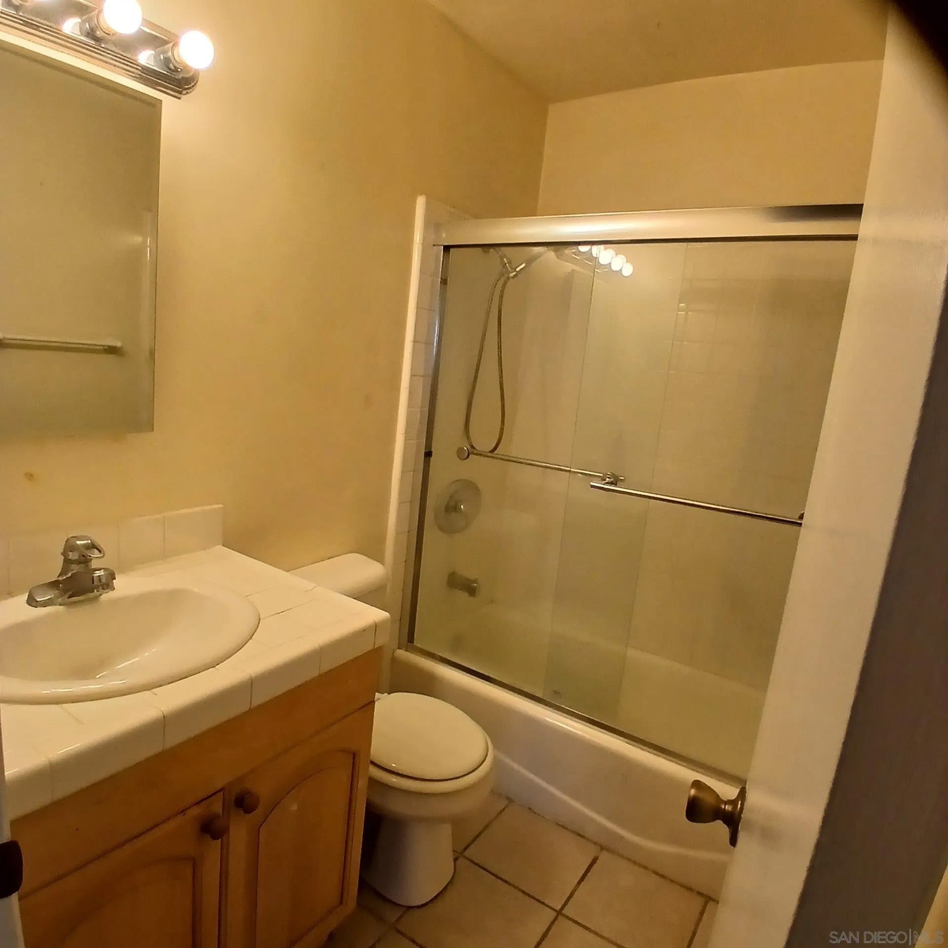 1641 Sunset Cliffs Blvd