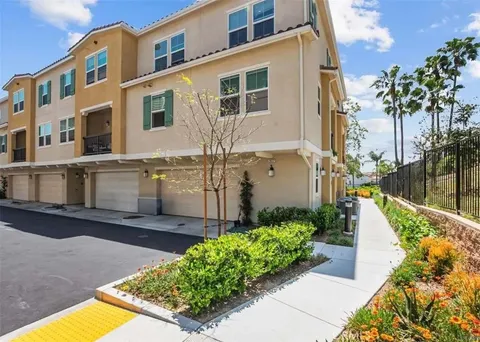 2822 Juniper Berry St, Spring Valley, CA 91977 - #: SW25214738