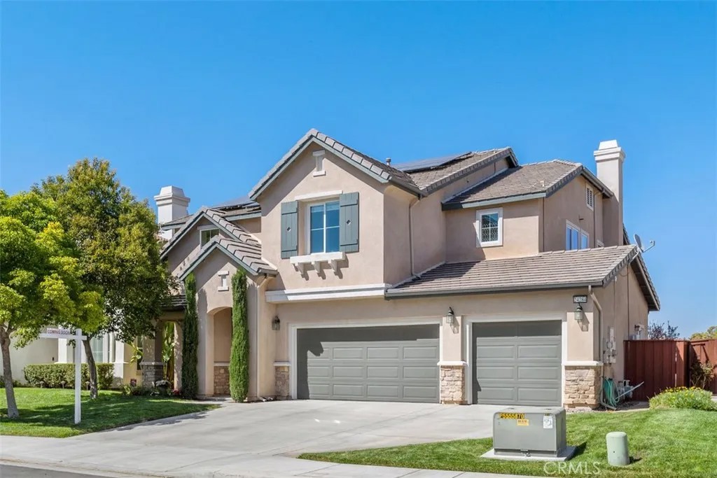 24284 Golden Mist Drive