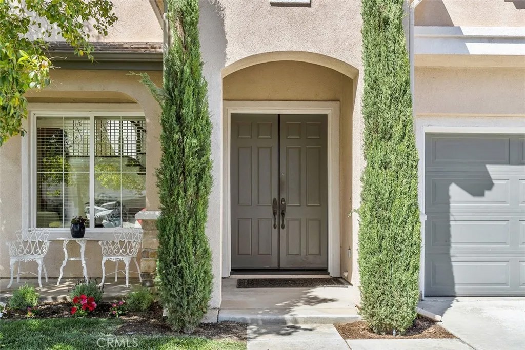 24284 Golden Mist Drive