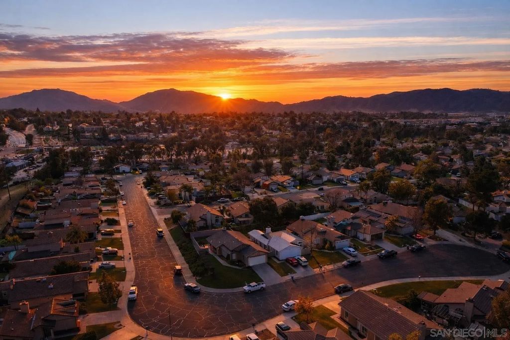 Photo of 42040 Teatree Ct, Temecula, CA 92591 (MLS # 260001458)