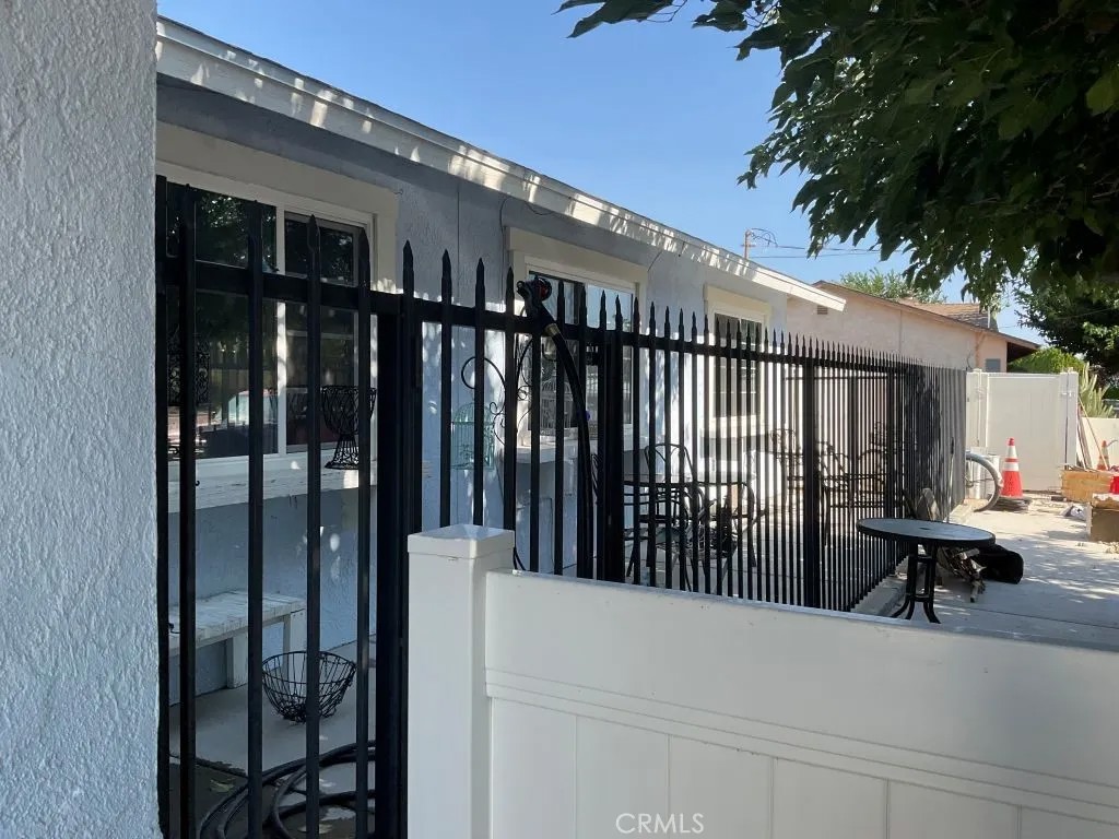 15947 Topango Road