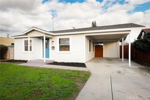 Photo of 1611 Letts Avenue, Corcoran, CA 93212 (MLS # DW25278384)