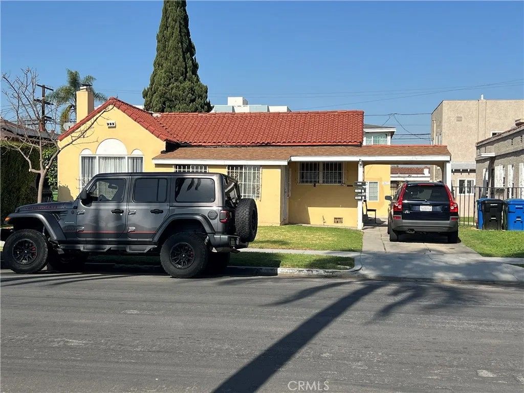Photo of 1605 W 87th St, Los Angeles, CA 90047 (MLS # DW26024680)