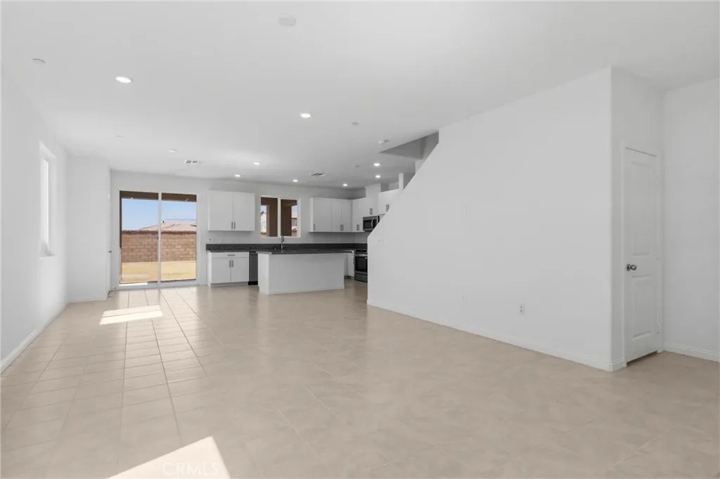 62703 Rainbow Lane