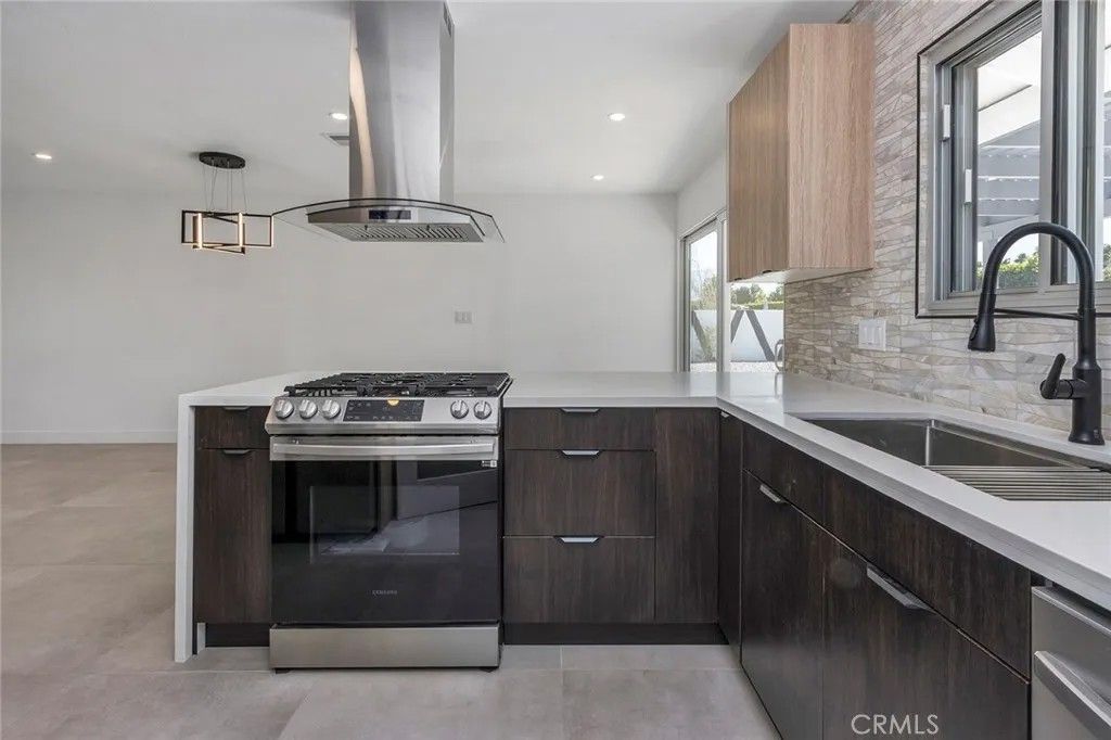 Photo of 2175 N Sandra, Palm Springs, CA 92262 (MLS # TR25265219)