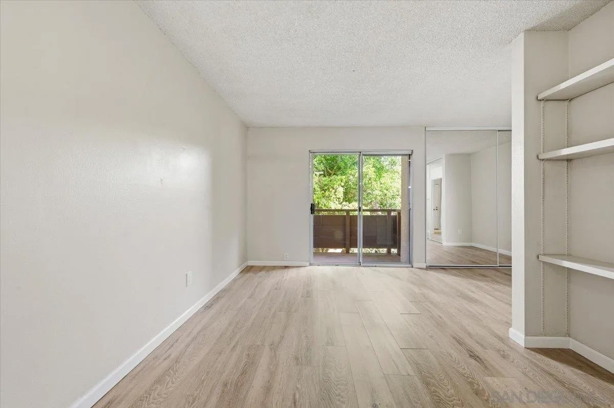 1625 Hotel Circle South C210