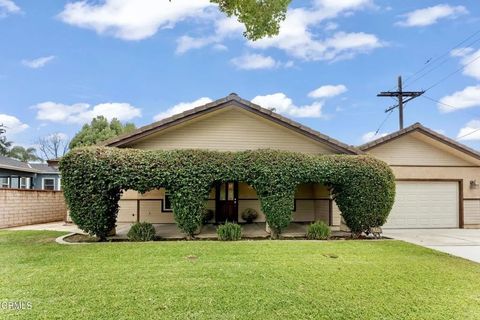 Photo of 5840 Citrus Avenue, Whittier, CA 90601 (MLS # P1-26106)