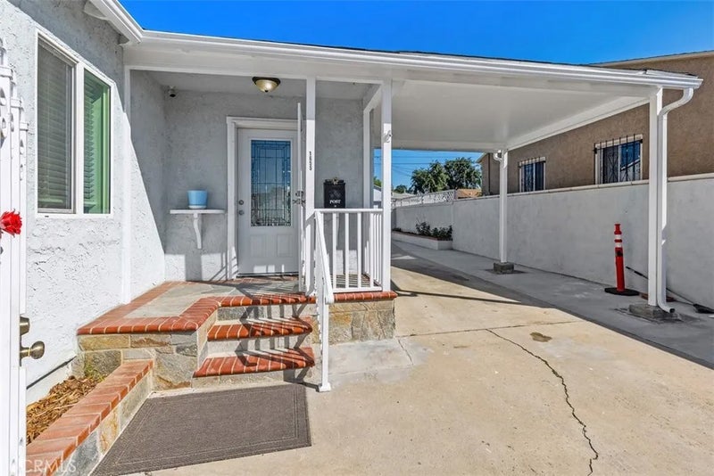 1655 W 110th