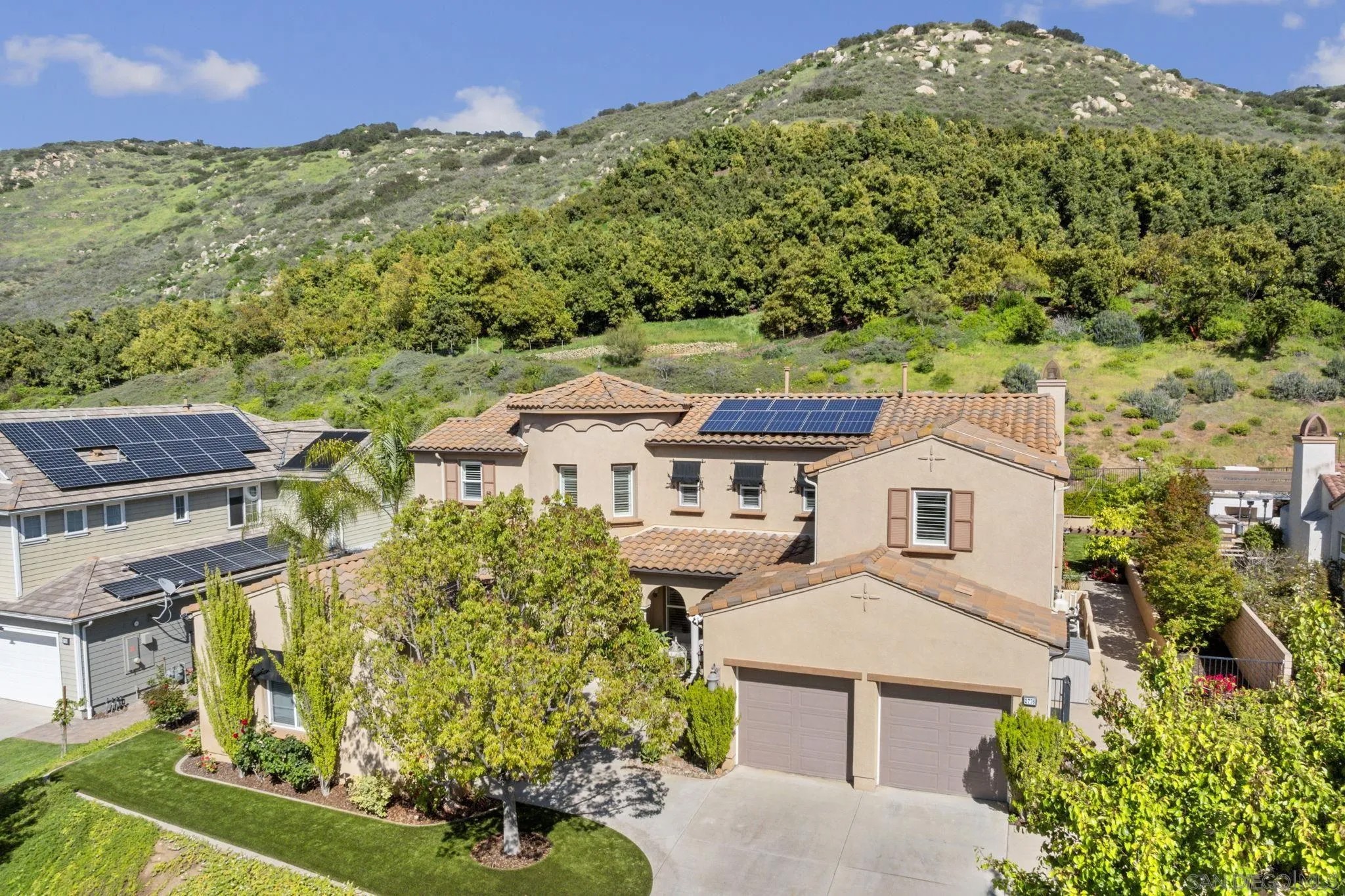 2776 Vistamonte Glen