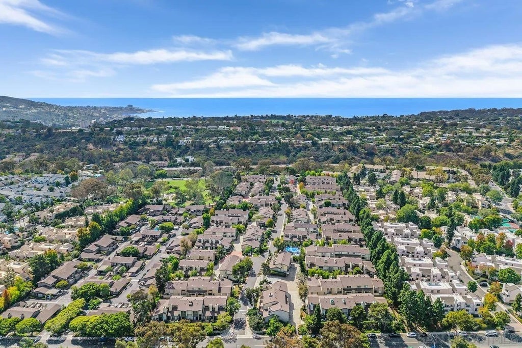 Photo of 3324 Caminito Eastbluff #159, La Jolla, CA 92037 (MLS # 260021046)