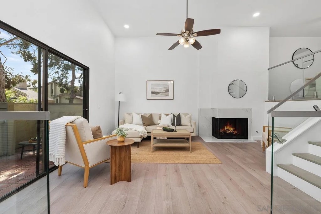 Photo of 3324 Caminito Eastbluff #159, La Jolla, CA 92037 (MLS # 260021046)
