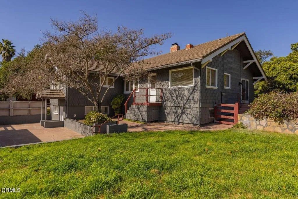 Photo of 609 W Ojai Avenue, Ojai, CA 93023 (MLS # V1-34853)