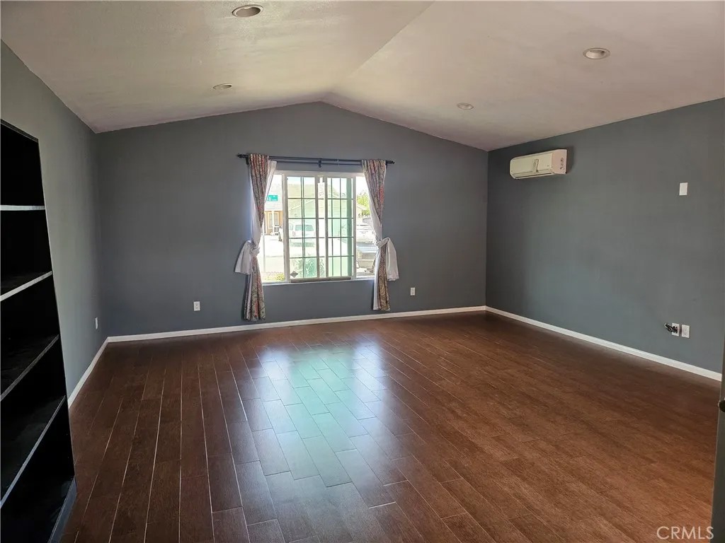13681 W Nolina