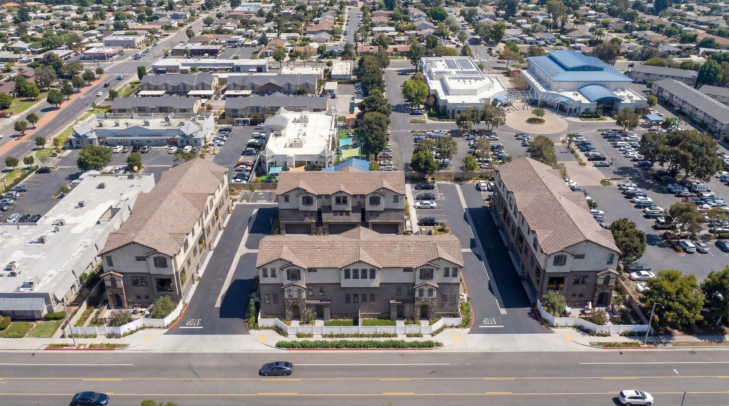 244 Pico Ave 6