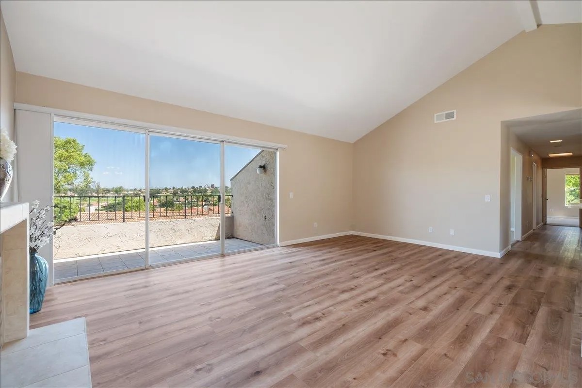 17440 Plaza Otonal