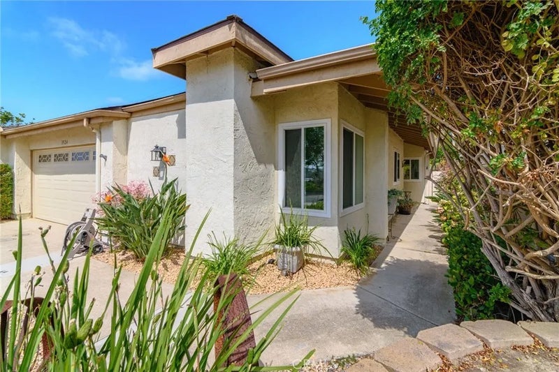 3524 Sky Haven Lane